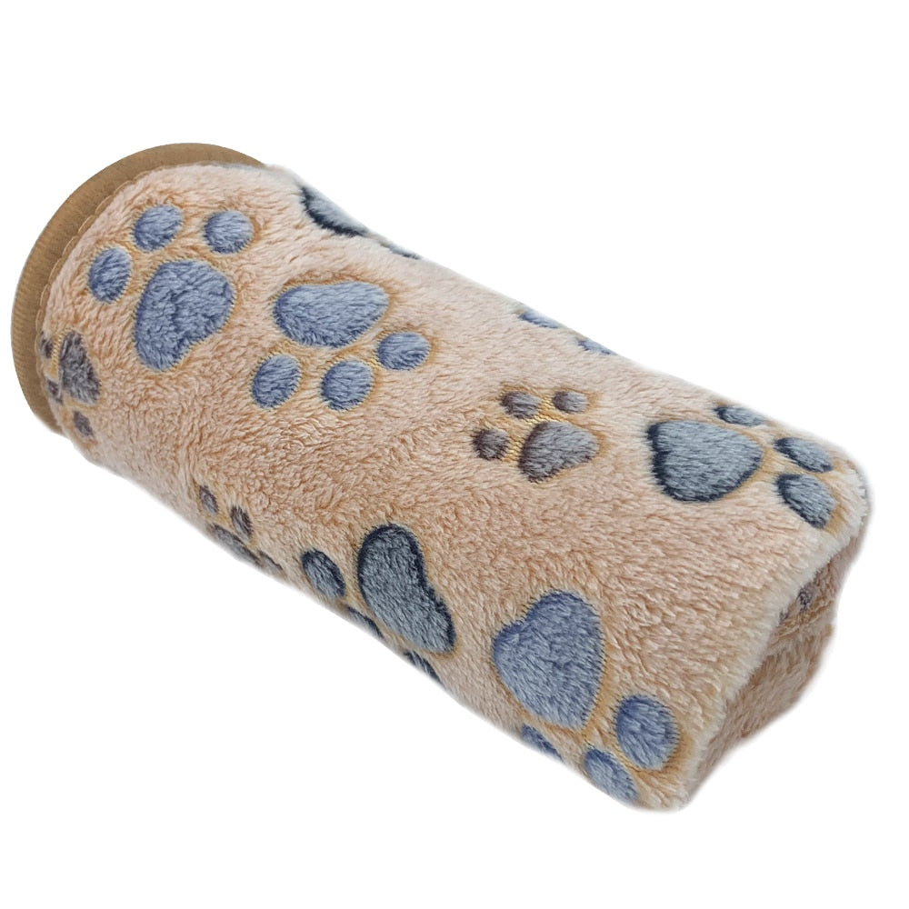 Blanket Winter Coral plush paw print blanket
