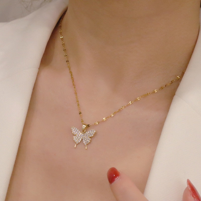 Shiny Butterfly Necklace Exquisite Golden