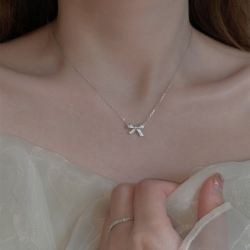 Shiny Butterfly Necklace Exquisite Golden