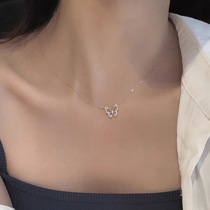 Shiny Butterfly Necklace Exquisite Golden