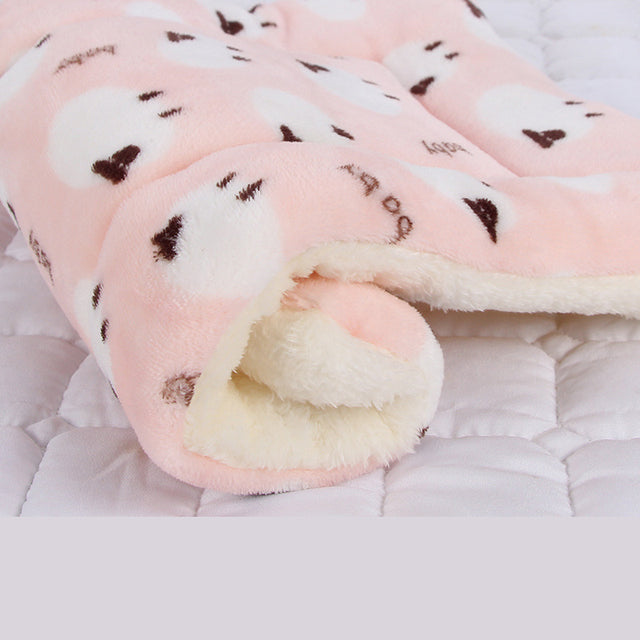 Pet Mat Three Layer Pet Bed Autumn Winter Warm Soft Fleece