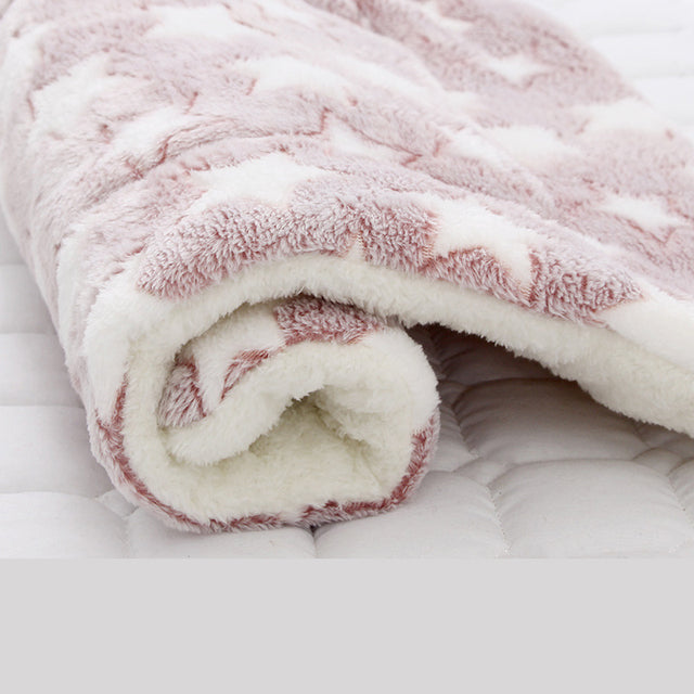 Pet Mat Three Layer Pet Bed Autumn Winter Warm Soft Fleece